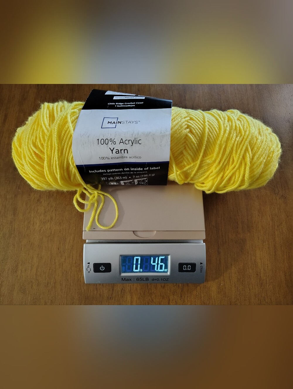 Large Yarn Bundle - Picture 3 of 14